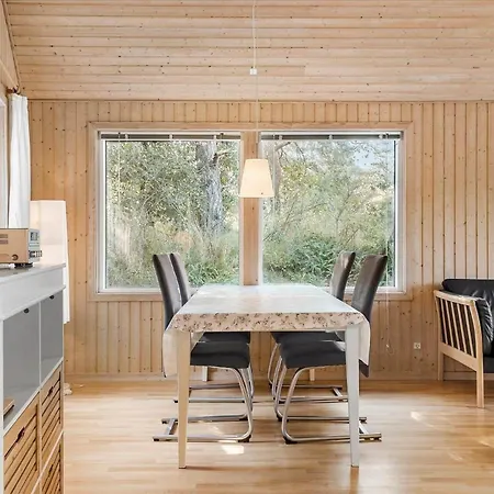 3673-nexo-frederiksvej-54 Neksø