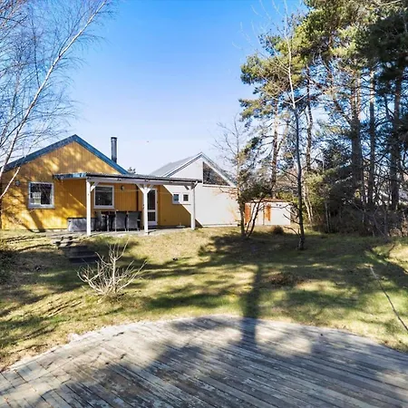 3673-nexo-frederiksvej-54 Neksø